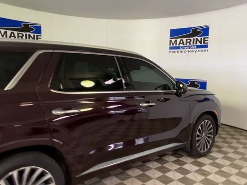 Used 2024 Hyundai Palisade Calligraphy AWD/4WD image 2