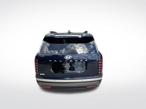 Used 2026 Hyundai Palisade SEL FWD image 4