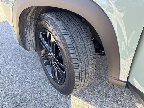 Used 2025 Chevrolet Trax ACTIV w/ Driver Confidence Package image 33