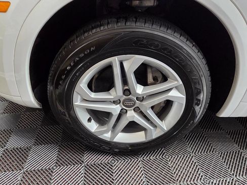 Used 2019 Audi Q5 2.0T Premium w/ Convenience Package image 30