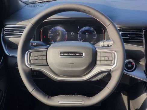 New 2026 Jeep Grand Wagoneer L Limited AWD/4WD image 18