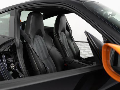 Used 2007 Porsche 911 GT3 RS RWD image 10