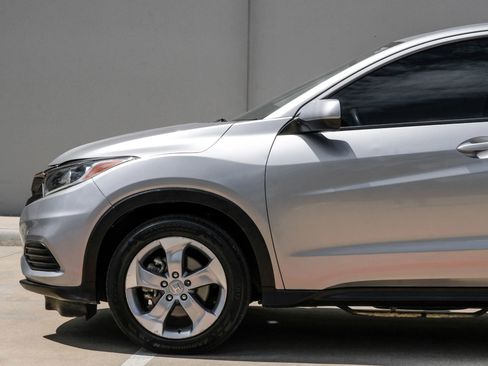 Used 2021 Honda HR-V LX image 19