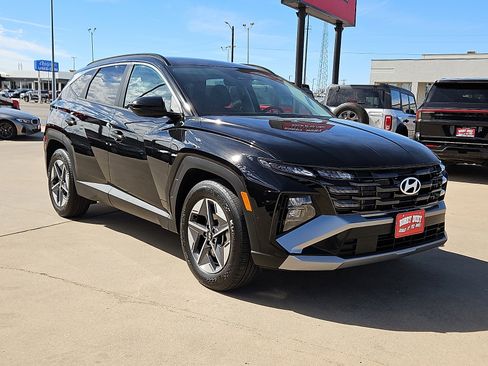 Used 2025 Hyundai Tucson SEL image 4