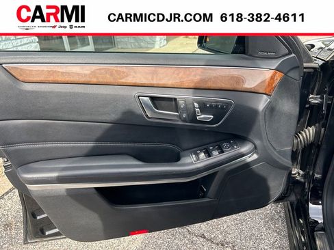 Used 2014 Mercedes-Benz E 350 4MATIC Wagon image 13