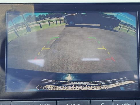 Used 2025 Nissan Altima 2.5 SV FWD image 27