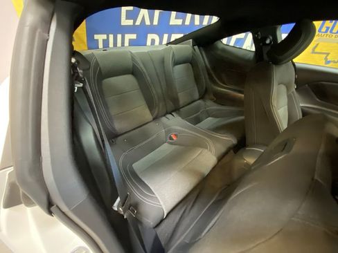 Used 2024 Ford Mustang Coupe RWD image 26
