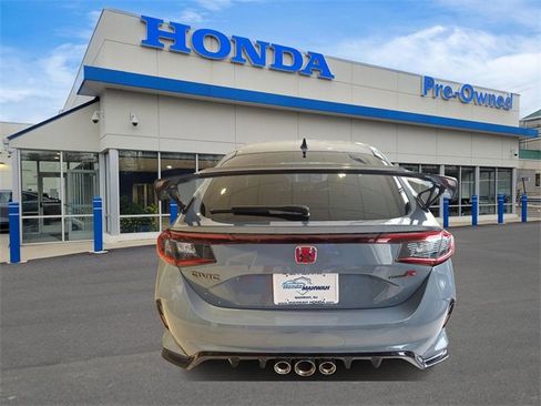 Used 2024 Honda Civic Type R image 5
