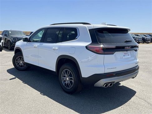 New 2025 GMC Acadia Elevation image 5