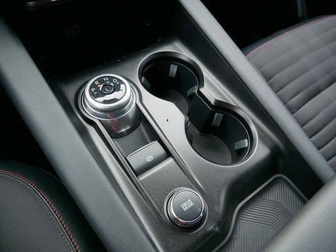 Certified 2025 Ford Explorer ST-Line w/ ST-Line Street Pack image 27