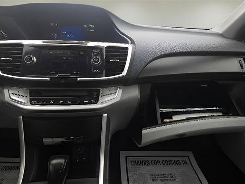 Used 2015 Honda Accord EX-L image 16