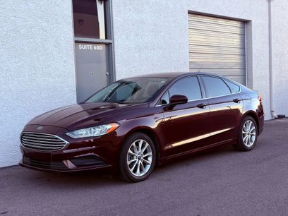 Used 2017 Ford Fusion SE w/ Fusion SE Technology Package