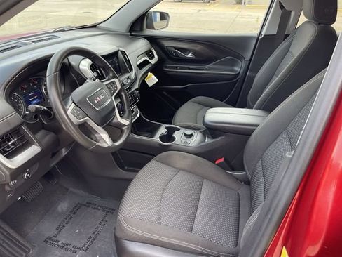 Used 2023 GMC Terrain SLE w/ Driver Convenience Package FWD image 11