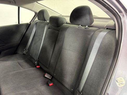 Used 2013 Honda Accord LX image 16