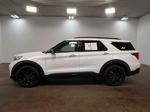Used 2021 Ford Explorer ST w/ ST Street Pack AWD/4WD image 6