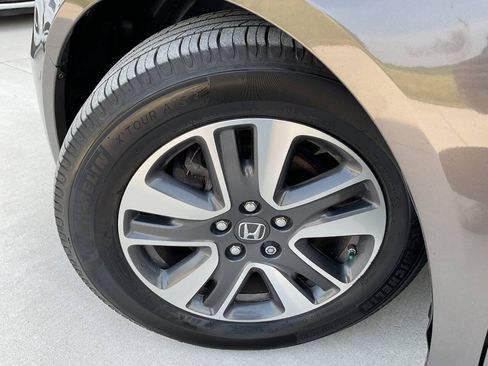 Used 2016 Honda Odyssey Touring Elite image 56