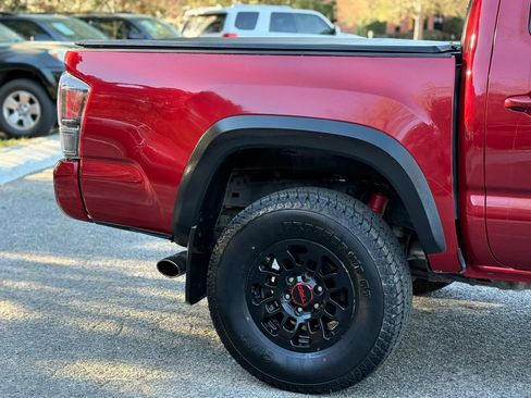 Used 2017 Toyota Tacoma TRD Pro image 8