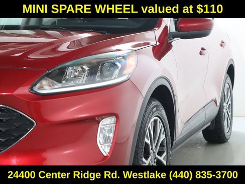 Used 2022 Ford Escape SEL image 5