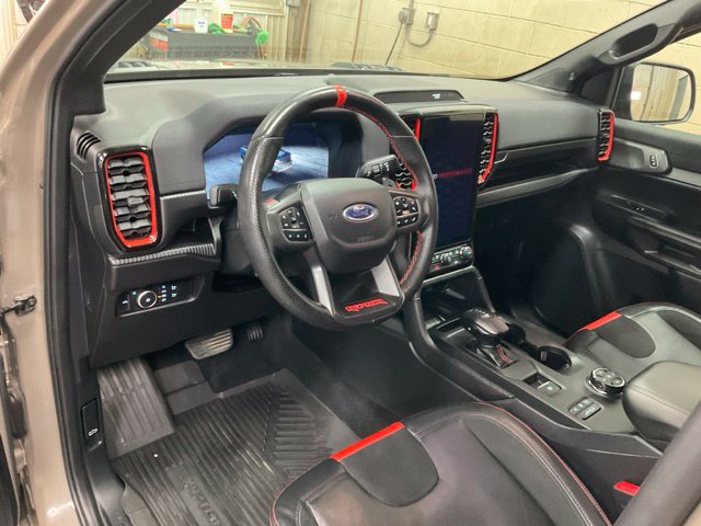 Used 2025 Ford Ranger Raptor AWD/4WD image 6