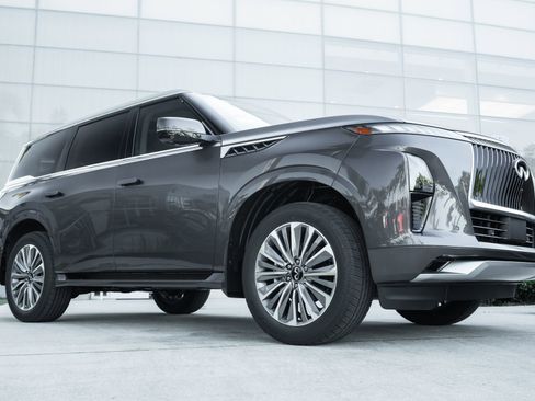 New 2026 INFINITI QX80 Luxe w/ Cargo Package image 1