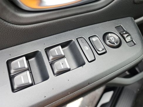 New 2025 Honda Pilot EX-L image 31