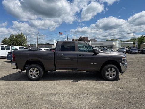 New 2026 RAM 2500 Big Horn AWD/4WD image 6