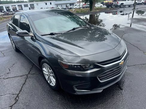Used 2018 Chevrolet Malibu Hybrid FWD image 13