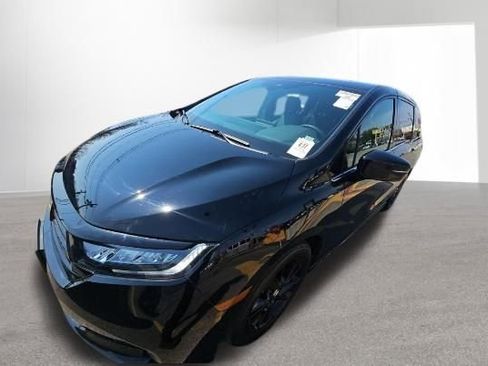Used 2023 Honda Odyssey Sport image 2