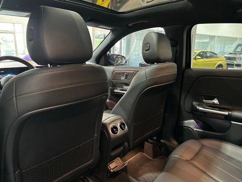 Used 2021 Mercedes-Benz GLA 250 4MATIC image 43