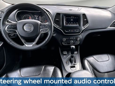 Used 2021 Jeep Cherokee Latitude Plus AWD/4WD image 8