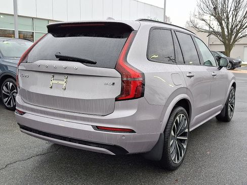 New 2026 Volvo XC90 B6 Ultra w/ Lounge Package image 4