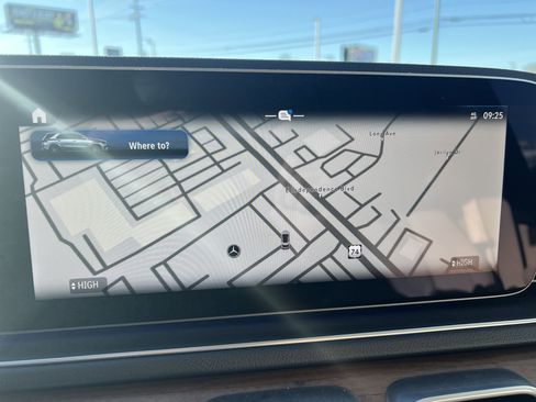 Used 2025 Mercedes-Benz GLE 350 4MATIC image 24