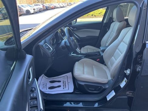 Used 2015 MAZDA MAZDA6 Touring w/ Touring Technology Package image 28