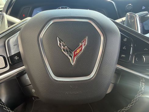 Used 2024 Chevrolet Corvette Stingray Preferred Conv w/ Z51 Performance Package RWD image 29