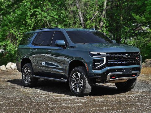 Used 2026 Chevrolet Tahoe Z71 w/ Z71 Off-Road Package AWD/4WD image 5