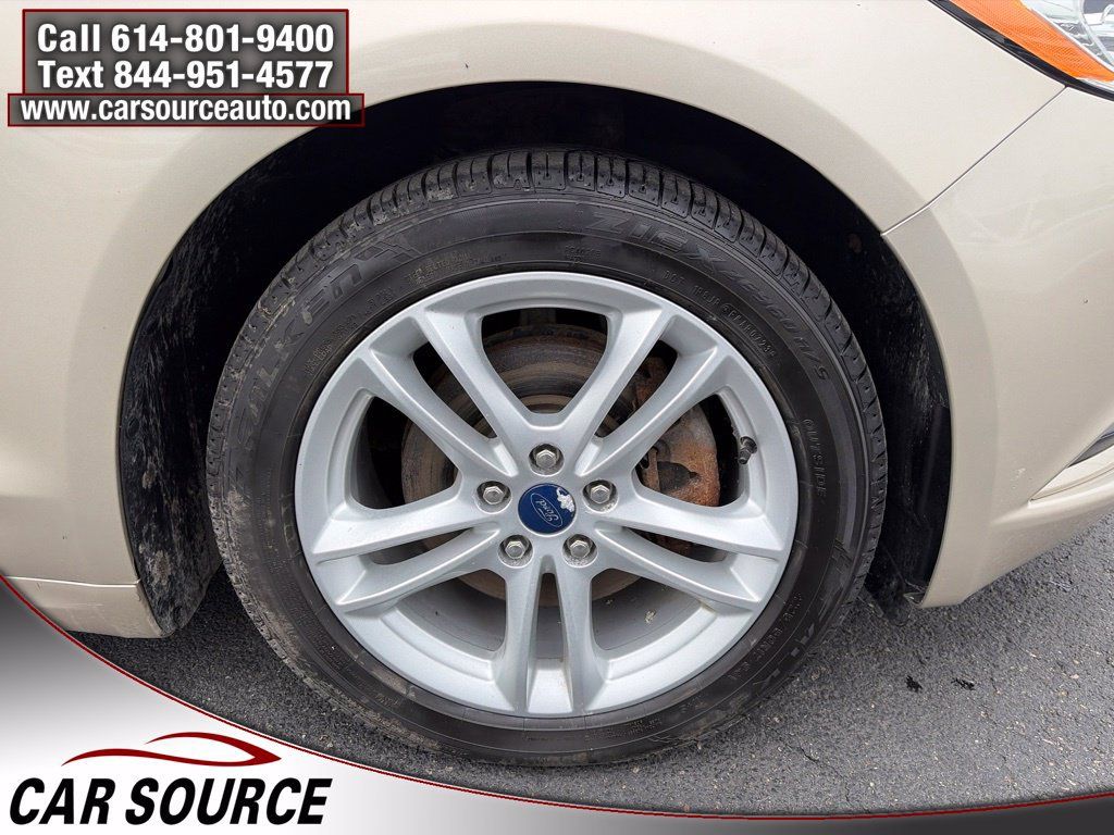 Used 2018 Ford Fusion S FWD image 23