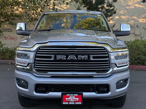 Used 2024 RAM 2500 Laramie AWD/4WD image 3