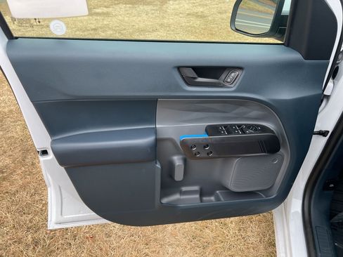 New 2025 Ford Maverick Lobo image 13