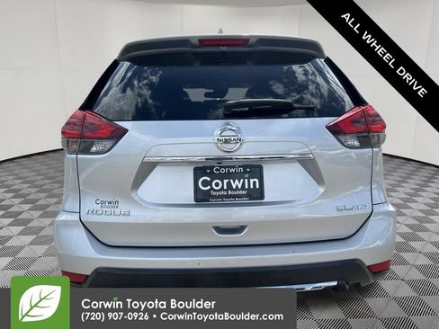 Used 2018 Nissan Rogue SL AWD/4WD image 6