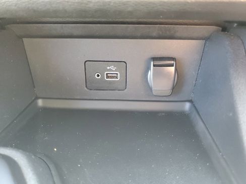 Used 2021 Nissan Sentra S image 28