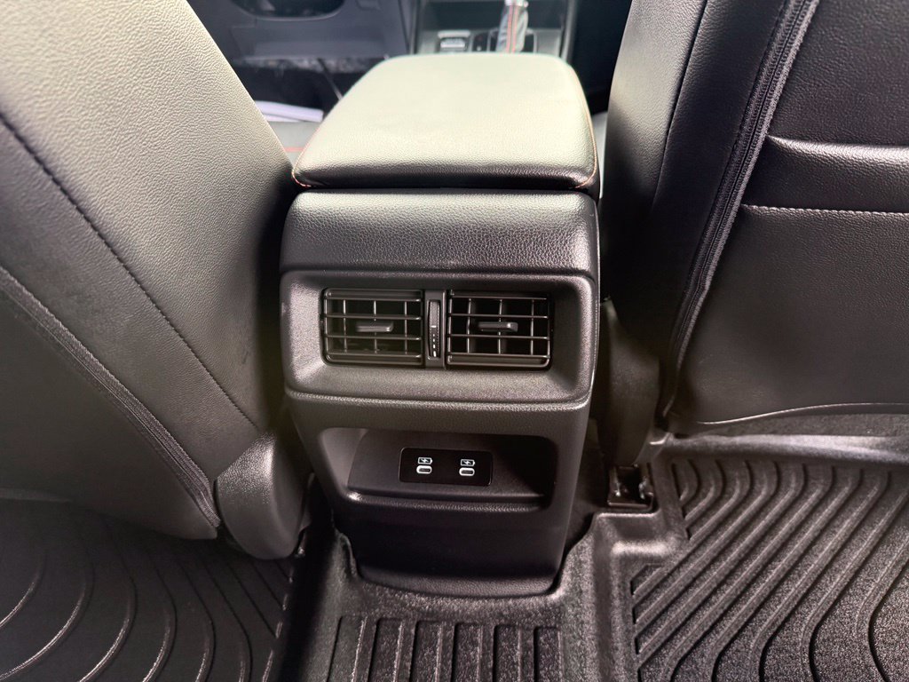 Used 2026 Honda CR-V Sport Touring image 12
