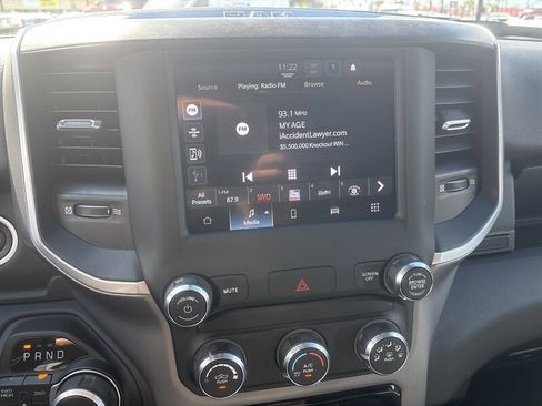 Used 2024 RAM 2500 Big Horn w/ Bed Utility Group image 34