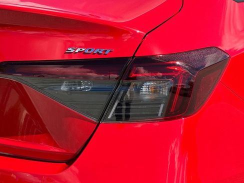 Used 2025 Honda Civic Sport image 30