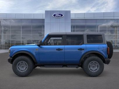 New 2025 Ford Bronco Badlands w/ Sasquatch Package