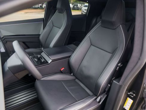 Used 2024 Tesla Cybertruck Cyberbeast image 7