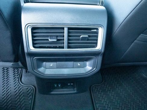 New 2026 Volkswagen Atlas Cross Sport SEL R-Line image 34