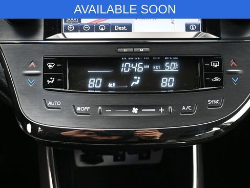 Used 2017 Toyota Avalon Touring w/ Carpet Mat Package FWD image 24