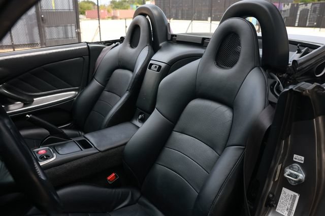Used 2001 Honda S2000 image 9