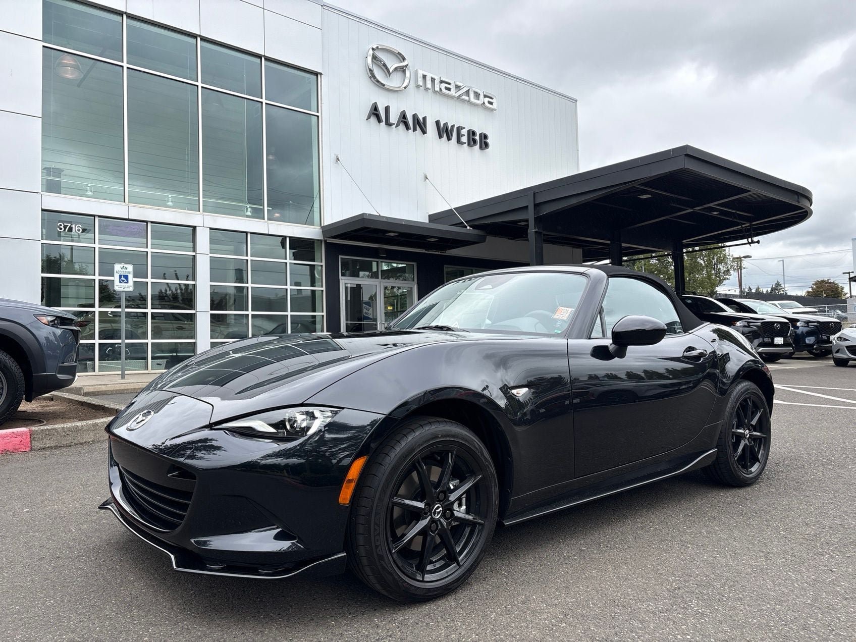 New 2026 MAZDA MX-5 Miata Sport w/ Appearance Package RWD image 1
