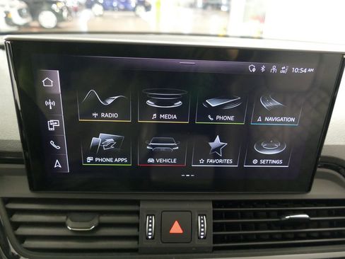 Used 2023 Audi SQ5 Premium Plus w/ Premium Plus Package image 16